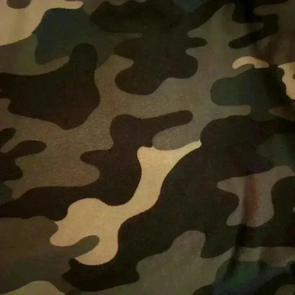Not a Morning Person Camo Sleep Shirt. Size OS - Picture 5 of 6